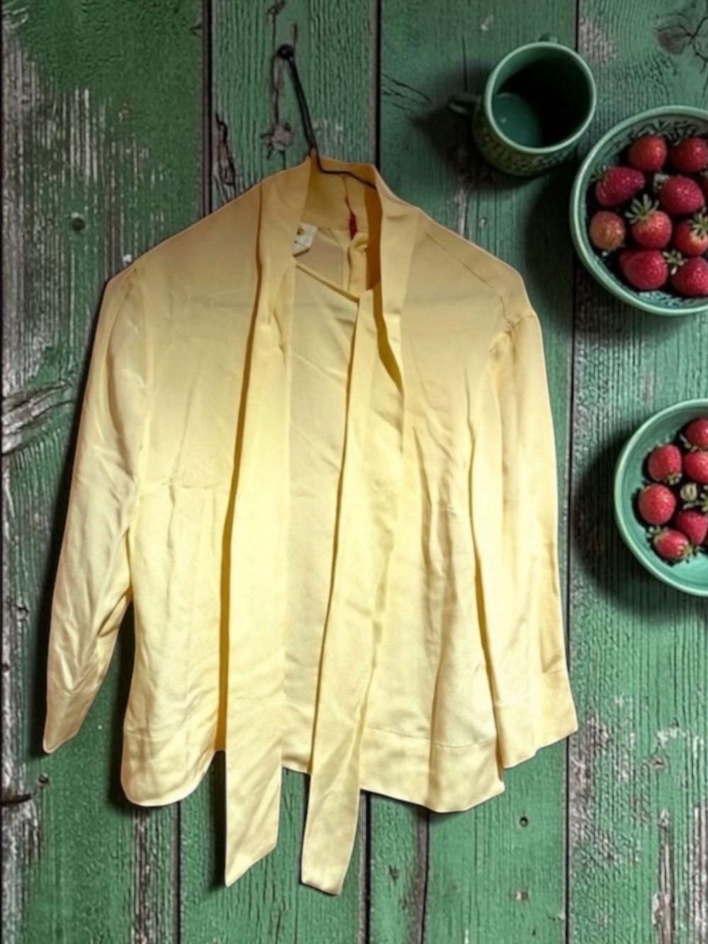 Talbots cream, silk tied vintage 90s Y2K blouse